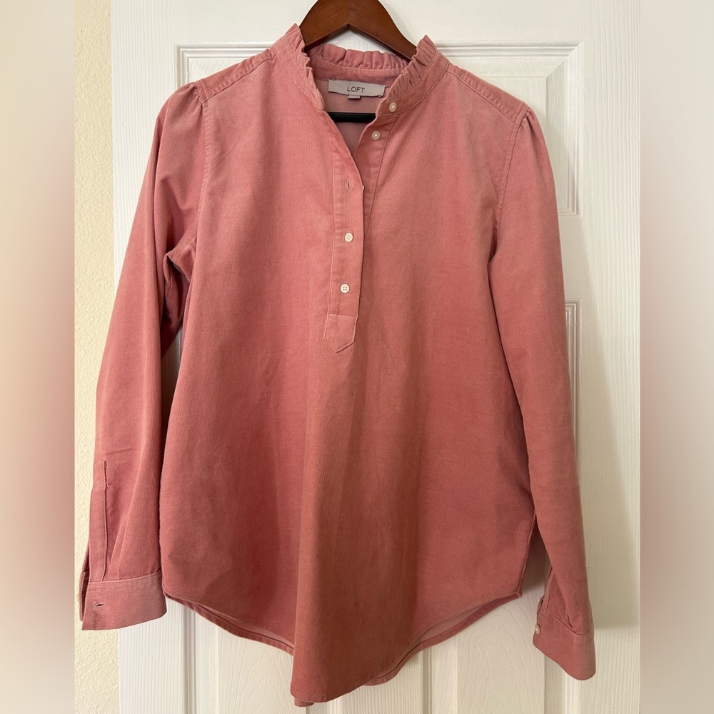Loft - Pink slim wale tunic style blouse~size Medium